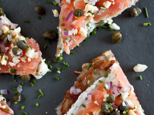 https://www.abeautifulplate.com/wp-content/uploads/2013/09/potato_basket_with_smoked_salmon-1-11-500x375.jpg