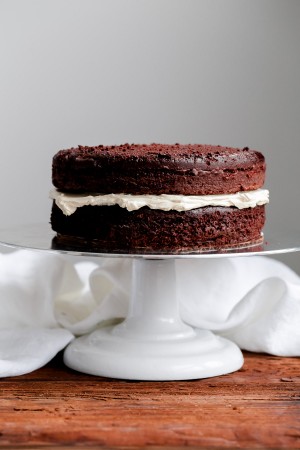 London Fog Cake with Earl Grey Buttercream - A Beautiful Plate