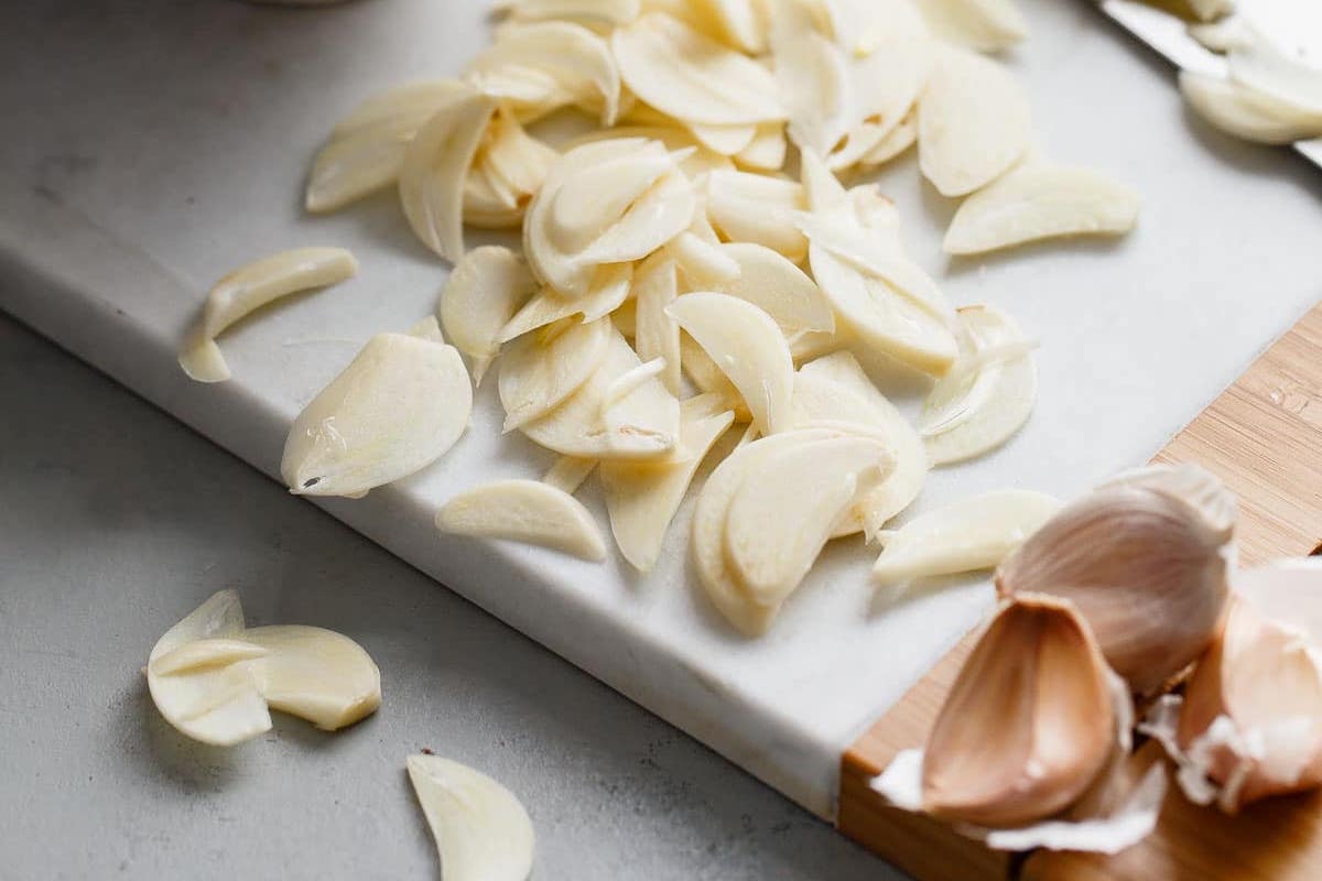 How To Slice Garlic Paper Thin?
