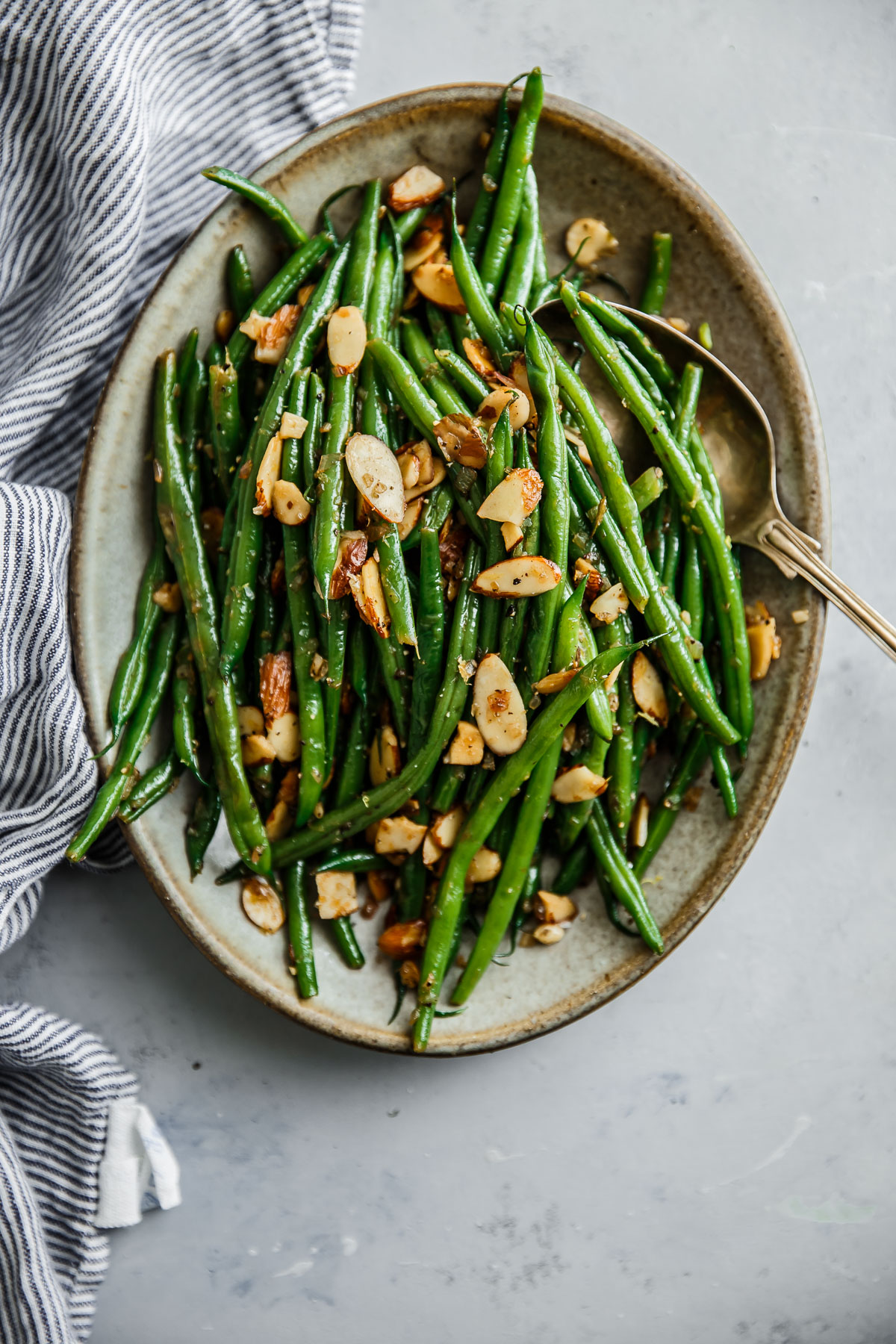 Easy Haricots Verts Recipe (French Green Beans) - VIDEO