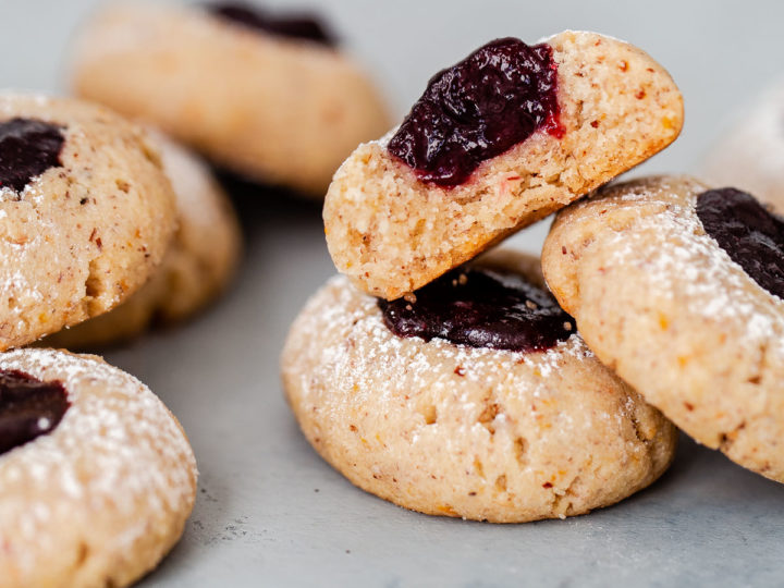 https://www.abeautifulplate.com/wp-content/uploads/2018/12/hazelnut-thumbprint-cookies-1-13-720x540.jpg