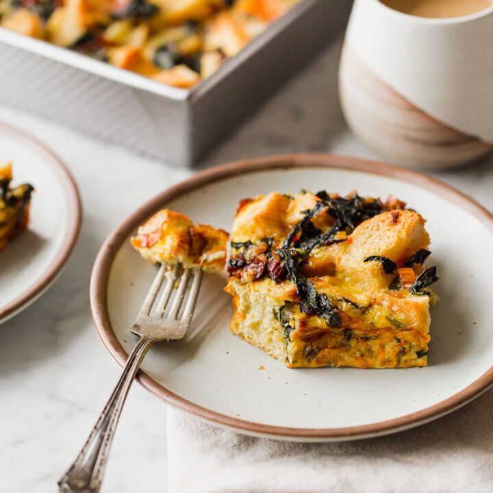 vegetarian-breakfast-strata-overnight-strata-recipe-a-beautiful-plate