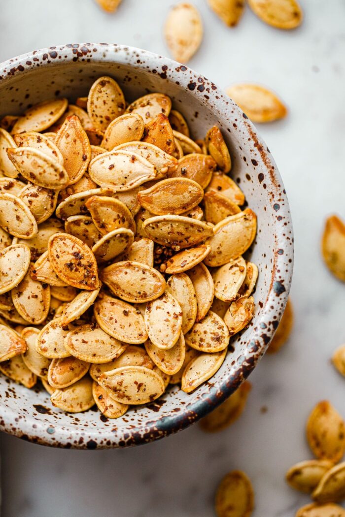 Za'atar Roasted Pumpkin Seeds (How to Clean and Roast Pumpkin Seeds ...