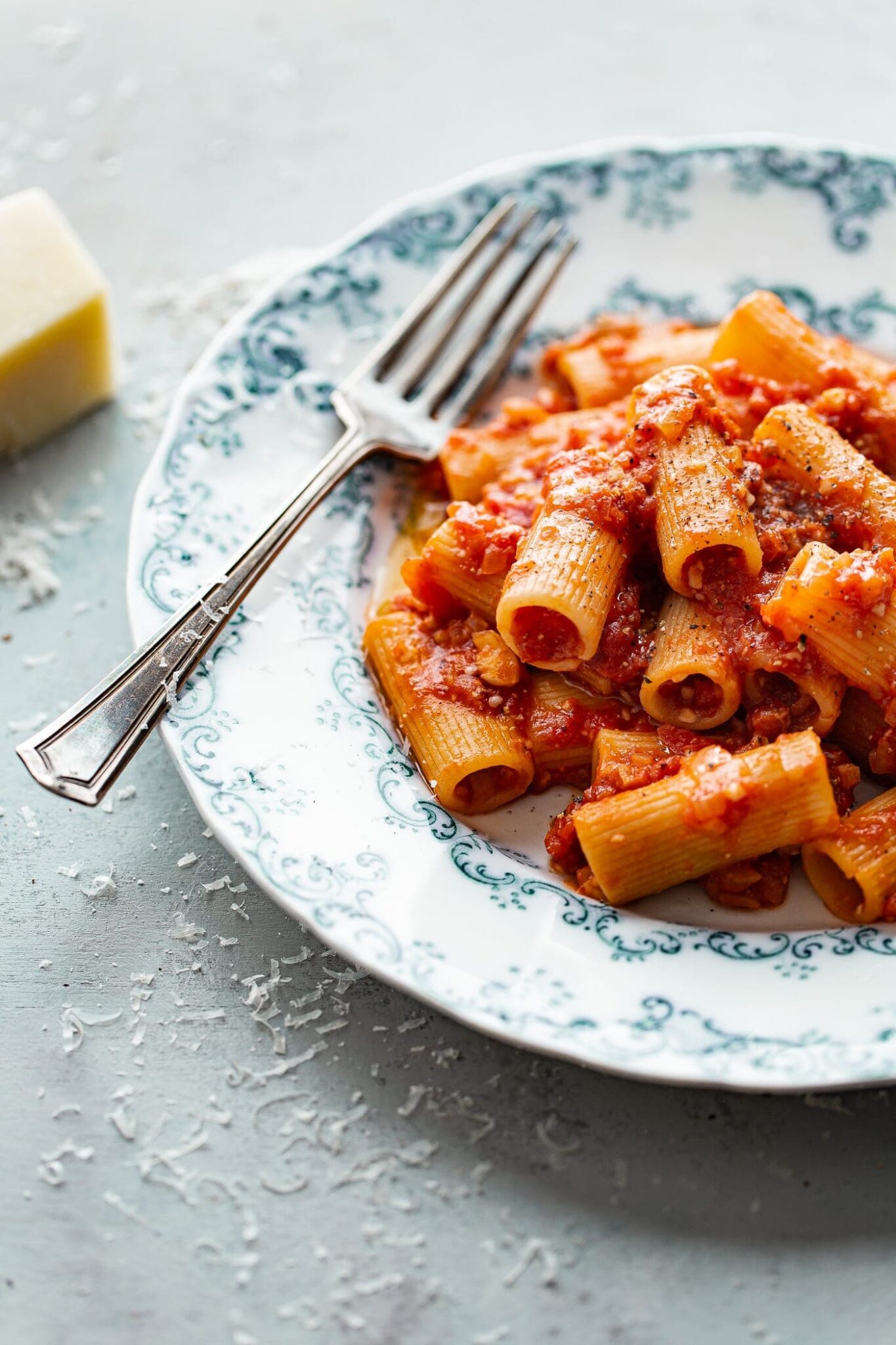 Easy Pomodoro Sauce Recipe (Italian Style!) - The Big Man's World ®