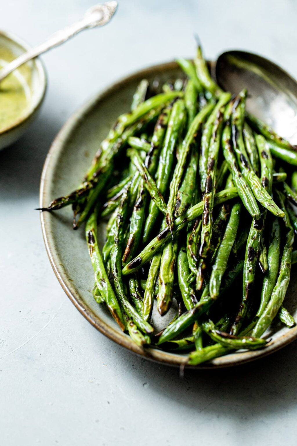 Charred Green Beans with Cilantro Vinaigrette (Grilled Green Beans) - A ...